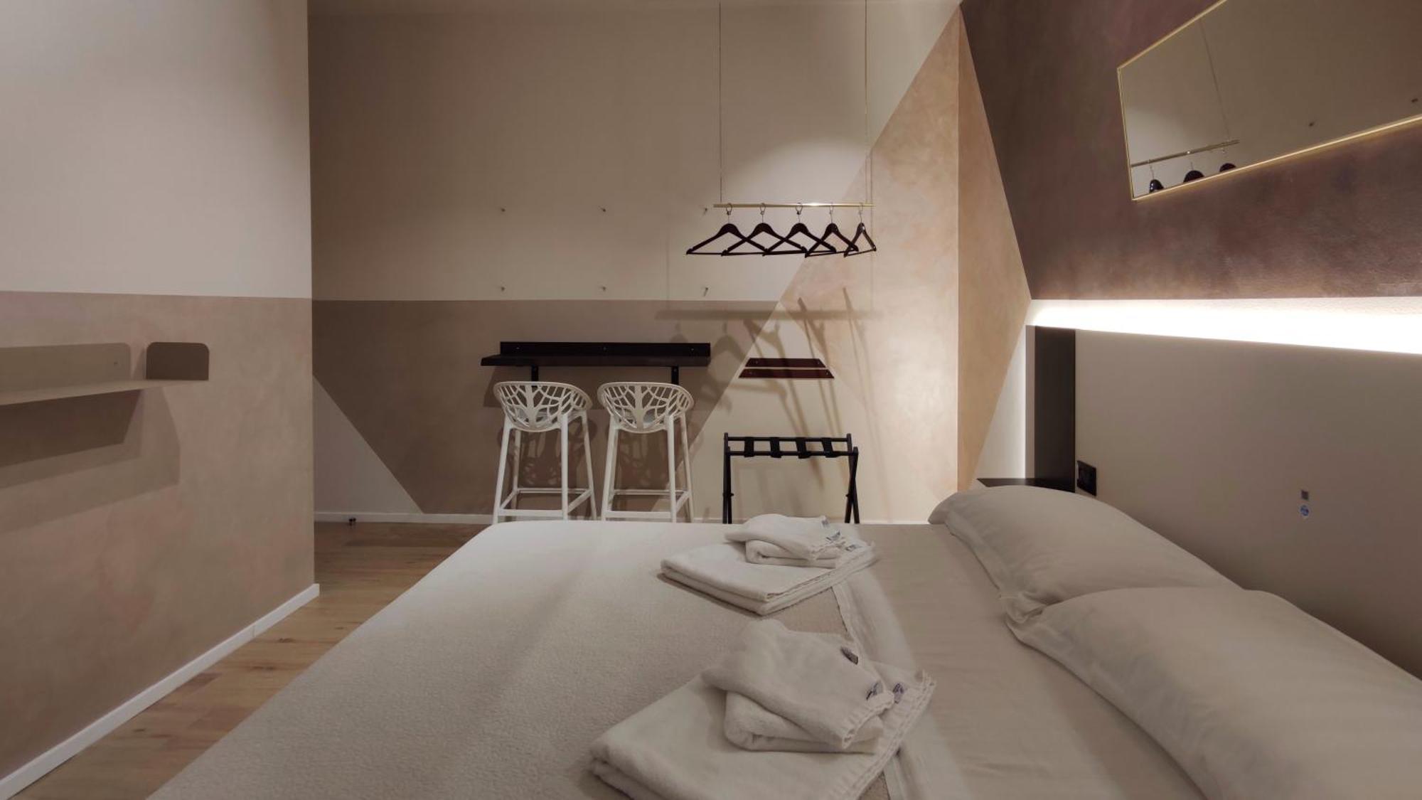 Moma - Design Smart - Station * Bari