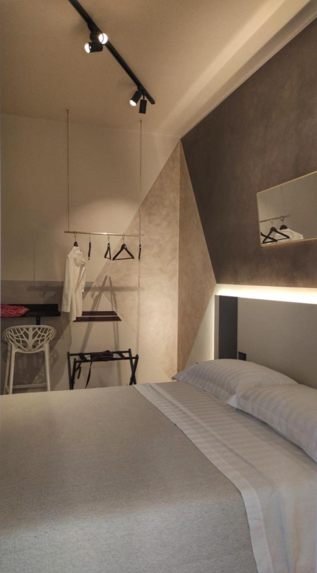Moma - Design Smart - Station Apartment Bari