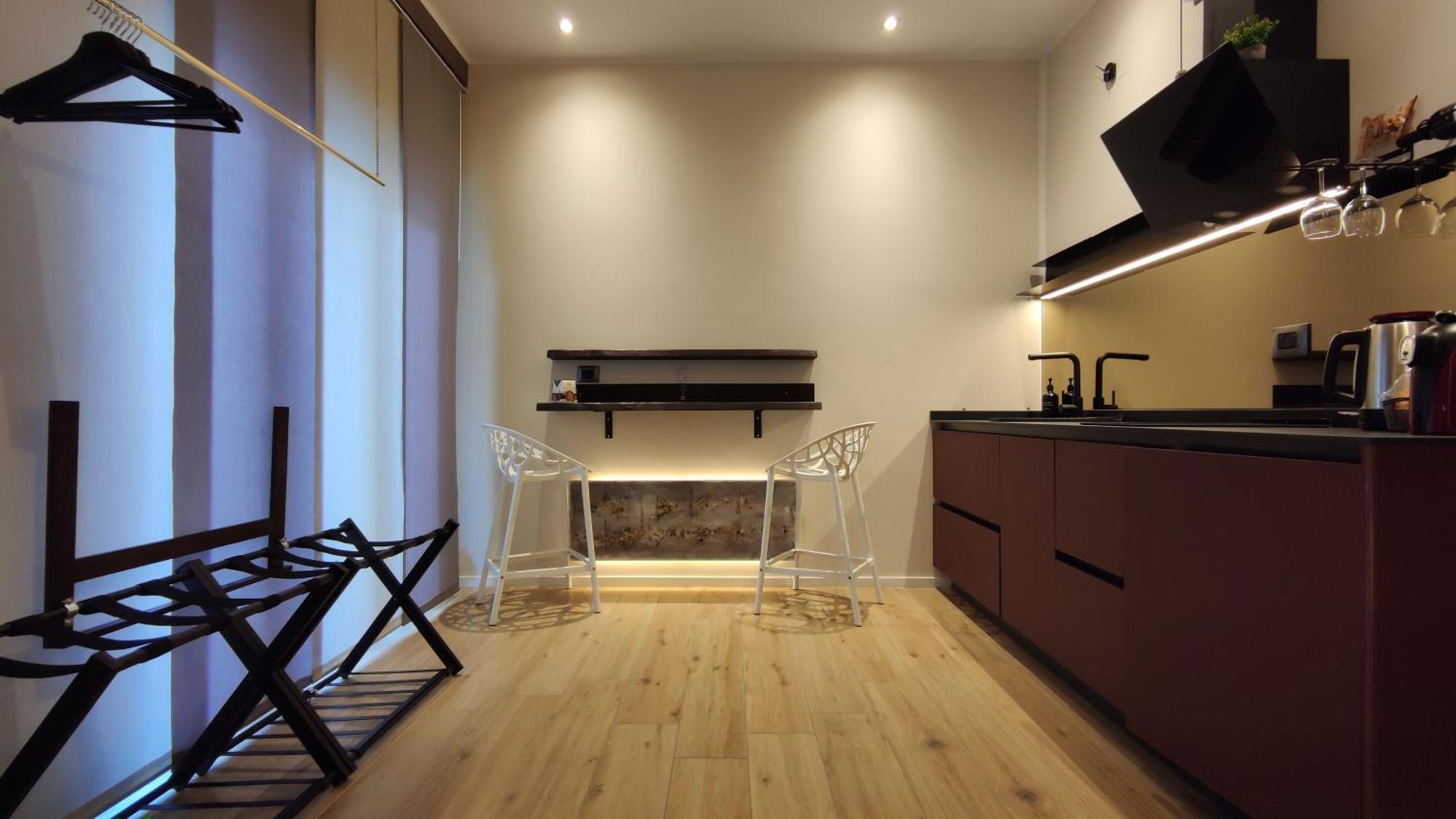 Moma - Design Smart - Station Apartment
